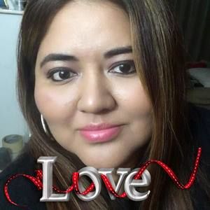 Meet your Posher, Esmeralda